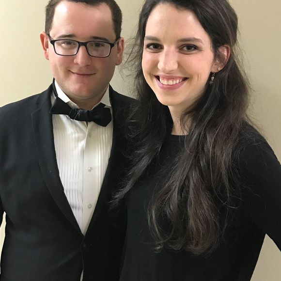 Meet your Posher, Lauren - Picture 1 of 1