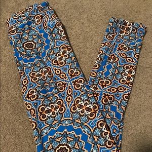 Lularoe One Size leggings