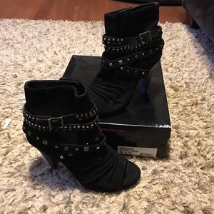 Black peep toe Steve Madden booties