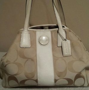 COACH PURSE Like-new condition