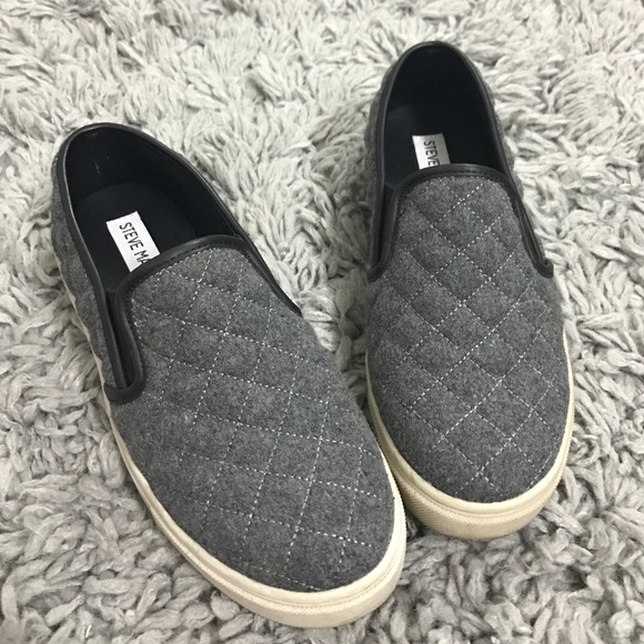 Steve Madden Slip-on Sneakers