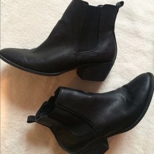 American Eagle Black Booties