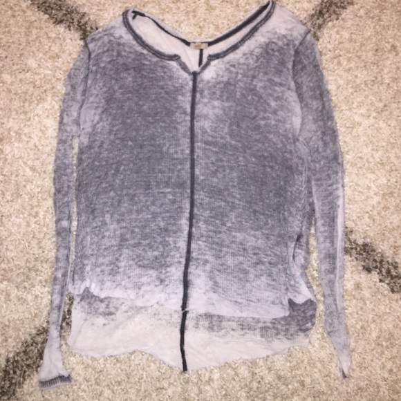 Light waffle material long sleeve