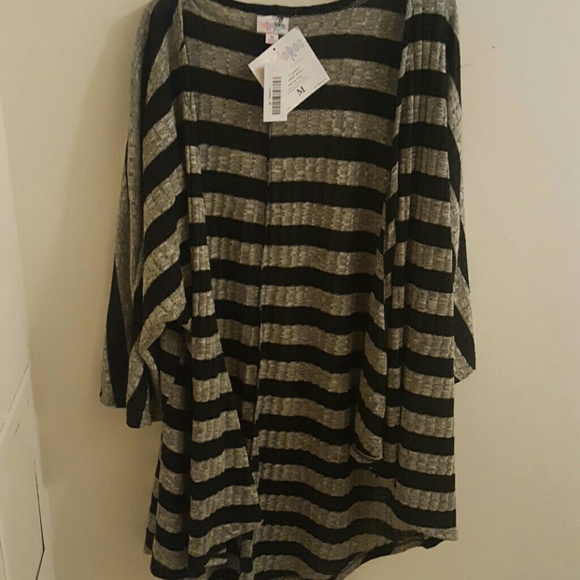 Lularoe - Picture 1 of 2