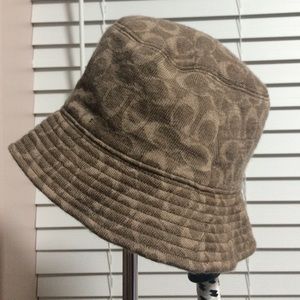 Coach bucket hat
