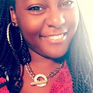 Meet your Posher, Ebonie