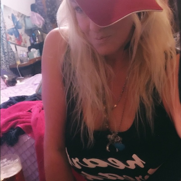 Meet your Posher, Storme - Picture 3 of 8