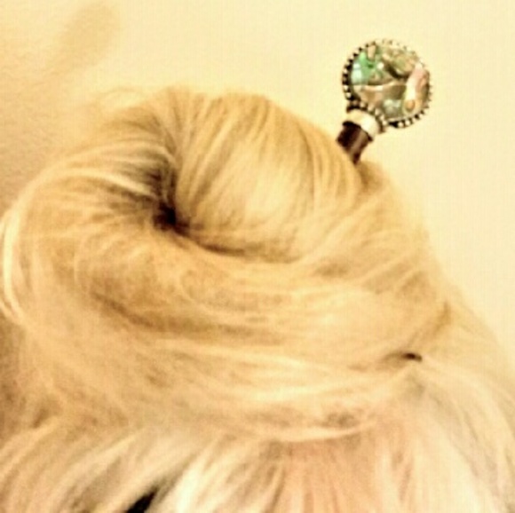 Rustic Mother of Pearl Hair Stick - Picture 3 of 3