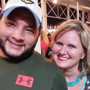 Meet your Posher, Hillary