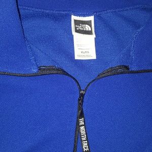 Men's northface pull over
