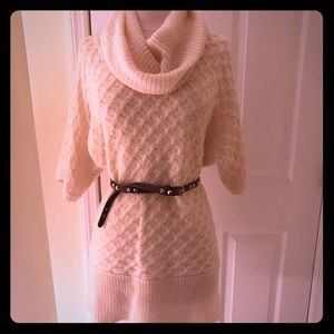 Light Beige Old Navy Cowl Neck Sweater Size Small