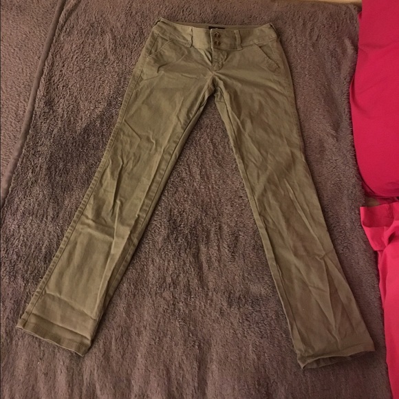 AEO Twill x Skinny green pants - Picture 2 of 4