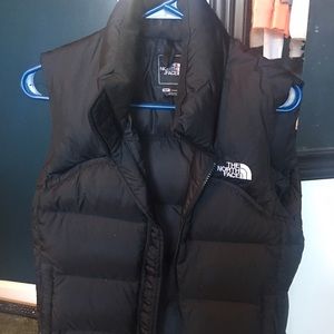 North face puff vest