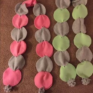 Children's scarves