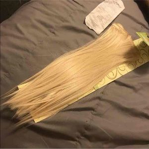 Blonde hair extensions weave