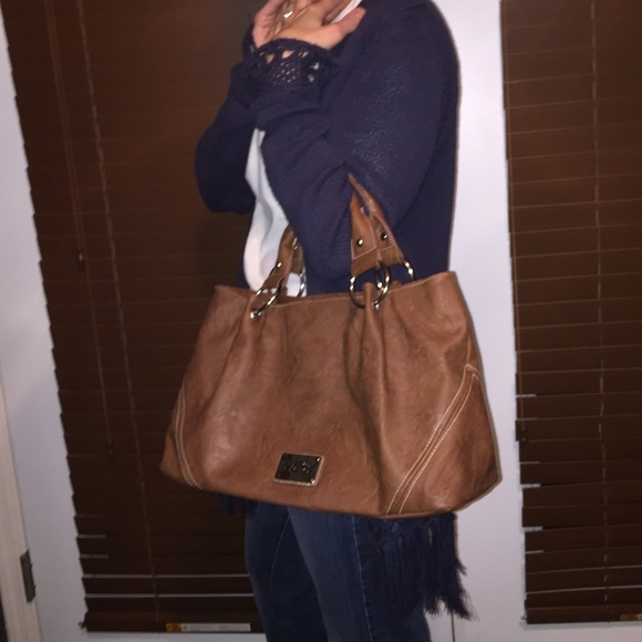 💰SOLD💰 Nine West & Kennith Cole Hobo Bag - Picture 3 of 3