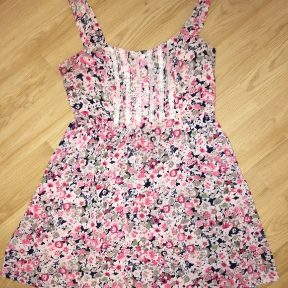 Floral Forever 21 Dress size L