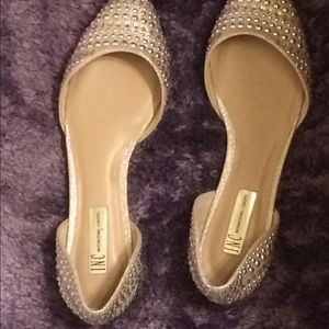 Inc flats like new & fabulous