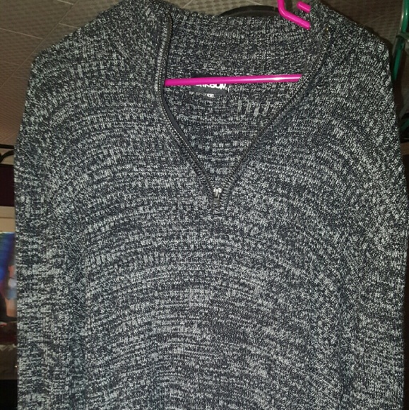 Men's long sleeve quarter zip up - Picture 1 of 2