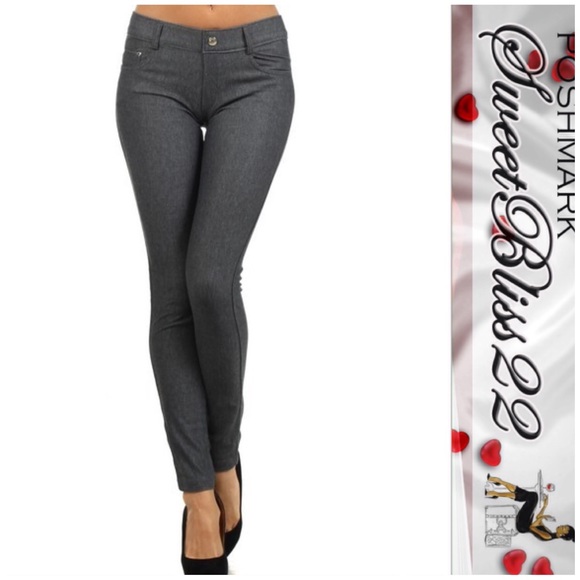 Pants - ❤️Charcoal Jeggings ❤️