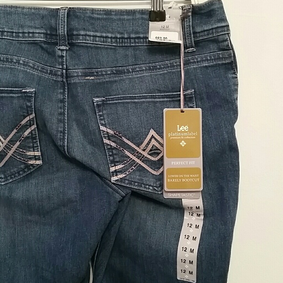 NWT Lee Shapetastic Barely Boot Cut Jeans - Picture 4 of 4