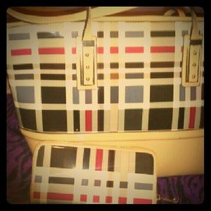 Big purse with wallet