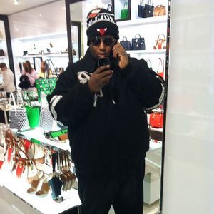 Meet your Posher, Marcque