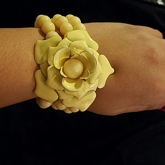 Flower Bracelet