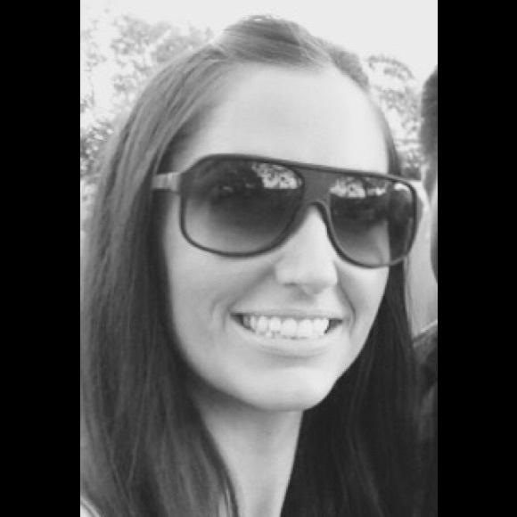 Meet your Posher, Nikki