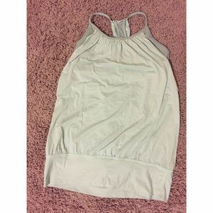 Lululemon workout top