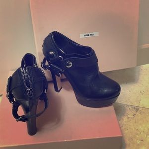 MIU MIU Black Leather Platform Booties