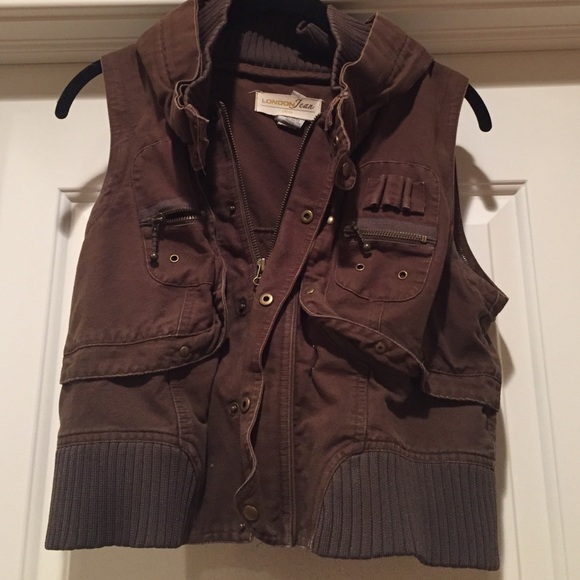 Olive Green Convertible Jacket to Vest