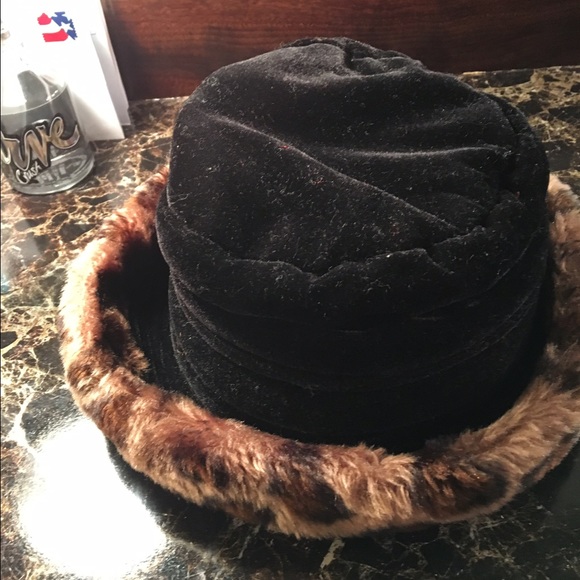 🎩 hat - Picture 3 of 3