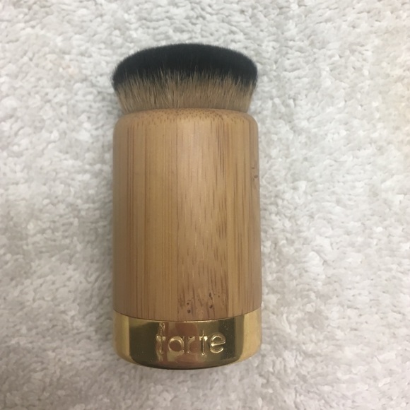 Tarte foundation buffing brush