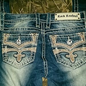 Trading with @jewelsaddiction