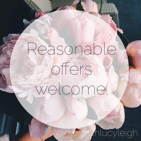 Make an Offer 💕 - Picture 1 of 7