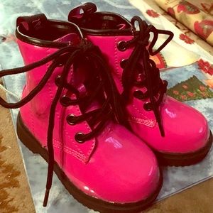SALE Kids HOT PINK Like Timberland