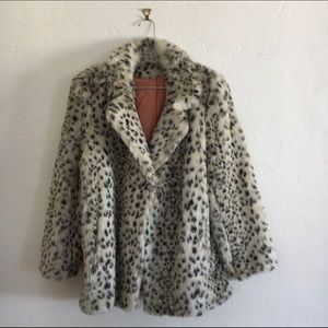 Vintage Faux Snow Leopard Chubby Coat