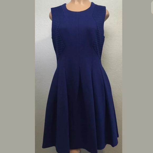 BCBG MAX AZRIA Dresses & Skirts - BCBG MAX AZRIA Medium Sleeveless Blue Dress