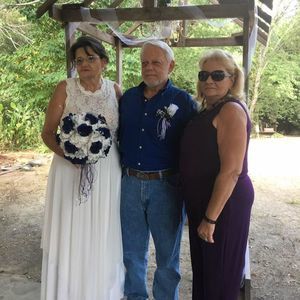 Meet your Posher, Debbie