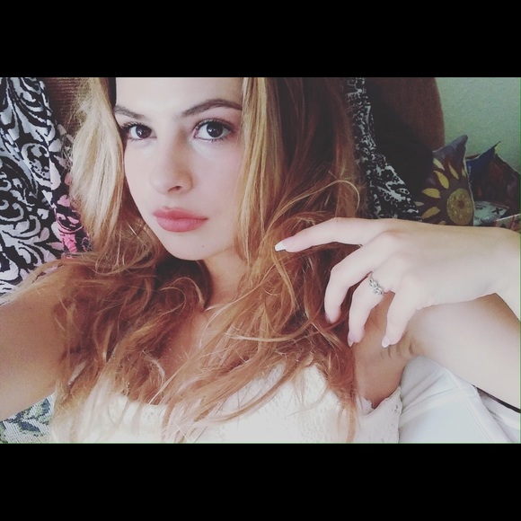 Meet your Posher, Nikki