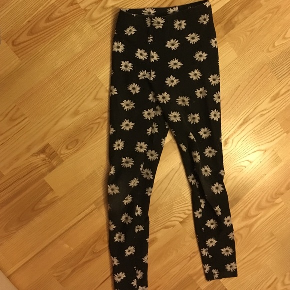 Cute flower leggings