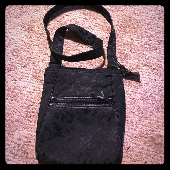Thirty one cross body bag