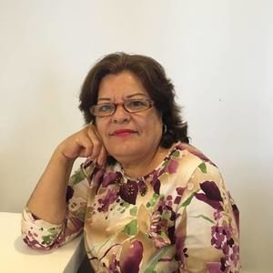 Meet your Posher, Juanita