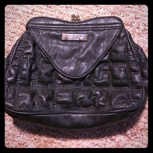 Jessica Simpson clutch