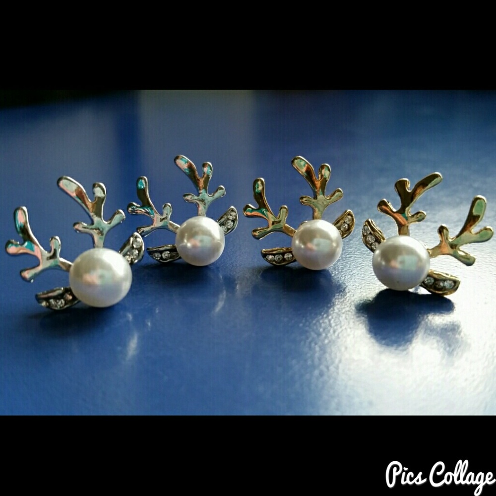 Pearl & Rhinestone Reindeer Earrings
