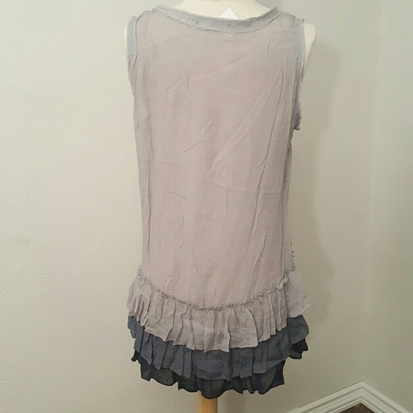Ruffle Top - Picture 3 of 4