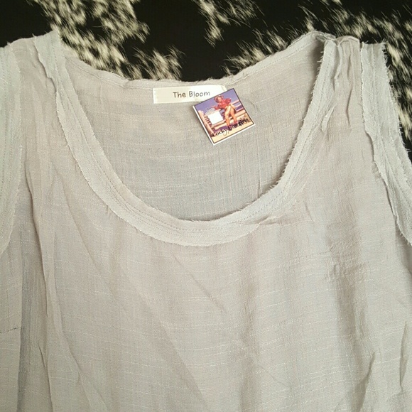 Ruffle Top - Picture 4 of 4