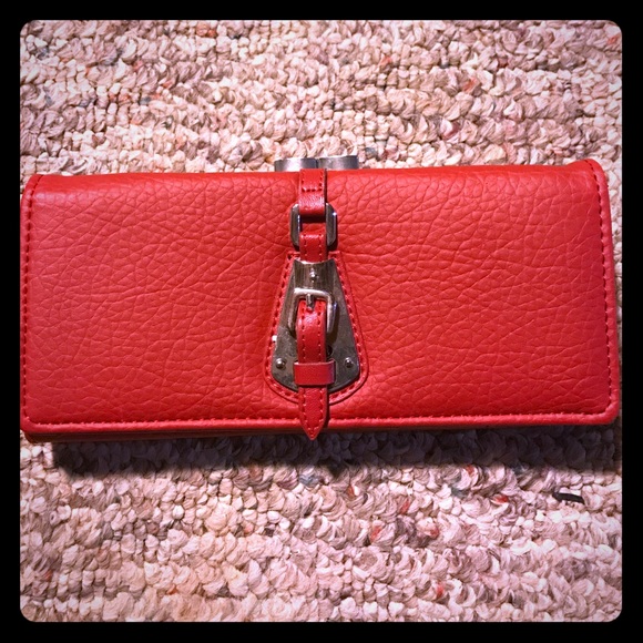 Red wallet