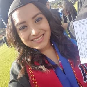 Meet your Posher, Melisa